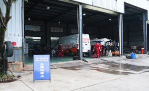 Sichuan Luzhou Jiangyang District: 24 hours without closing, free repair of vehicles on the front line of the fight against epidemics