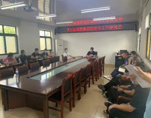 Qingdao Jimo: Lingshan street "party flag red", the party and the masses together to fight the epidemic