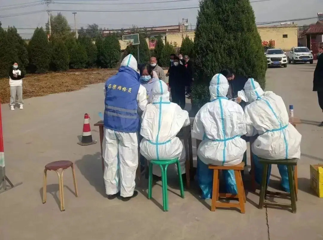 Wenshui Masi Township grid members to help prevent and control the epidemic