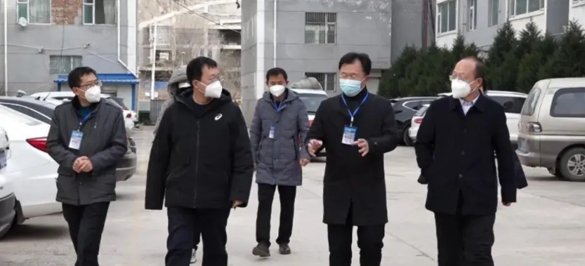 The Organization Department of the Jiaokou County Committee condoles with the front-line workers in the fight against epidemics