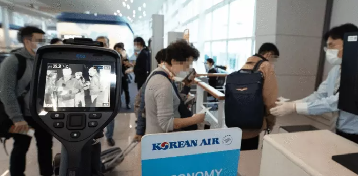 A Chinese tourist who refused to be quarantined after being diagnosed in Korea absconded and was wanted as an active criminal