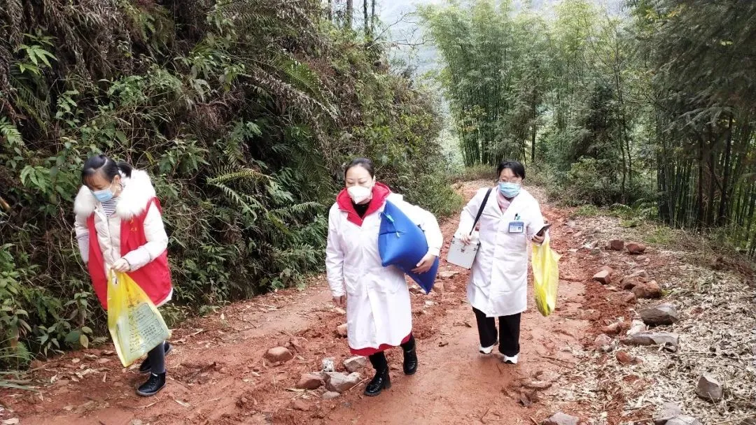 See the doctor, see the medicine, see the cadres! Departments across Guizhou province make all-out efforts to grasp the prevention and control of epidemics in rural areas