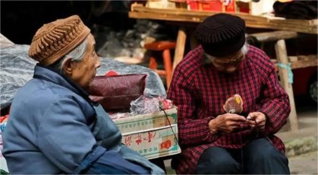 Chongqing: Free distribution of "health kits" for the elderly over 60 years old, including antigens, antipyretics and other material medicines