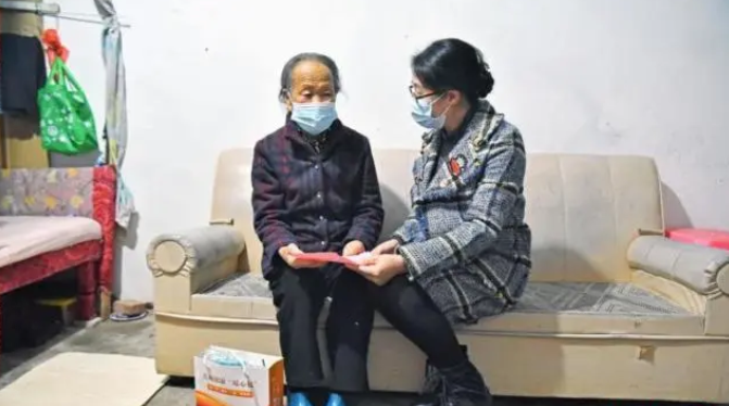 Cold winter moisten spring Fujian grassroots initiatives to accurately care for the elderly